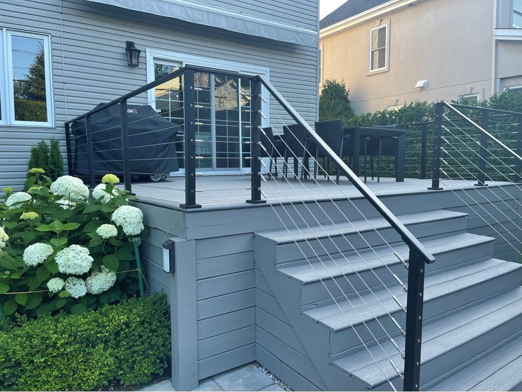 The best choice for a deck railing without maintenance - Gauthier De LaPlante