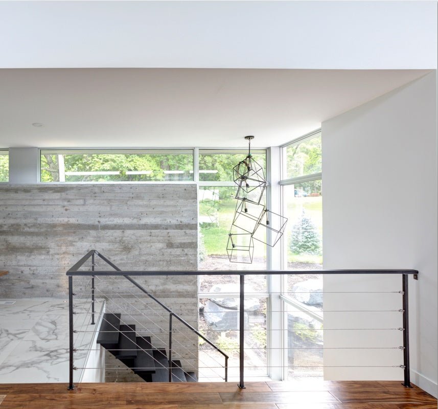 Decorating and staging trend : Cable railing for indoor stairs - Gauthier De LaPlante