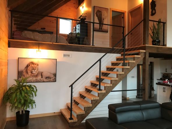 How to install cable railing for stairs with aluminum post - Gauthier De LaPlante