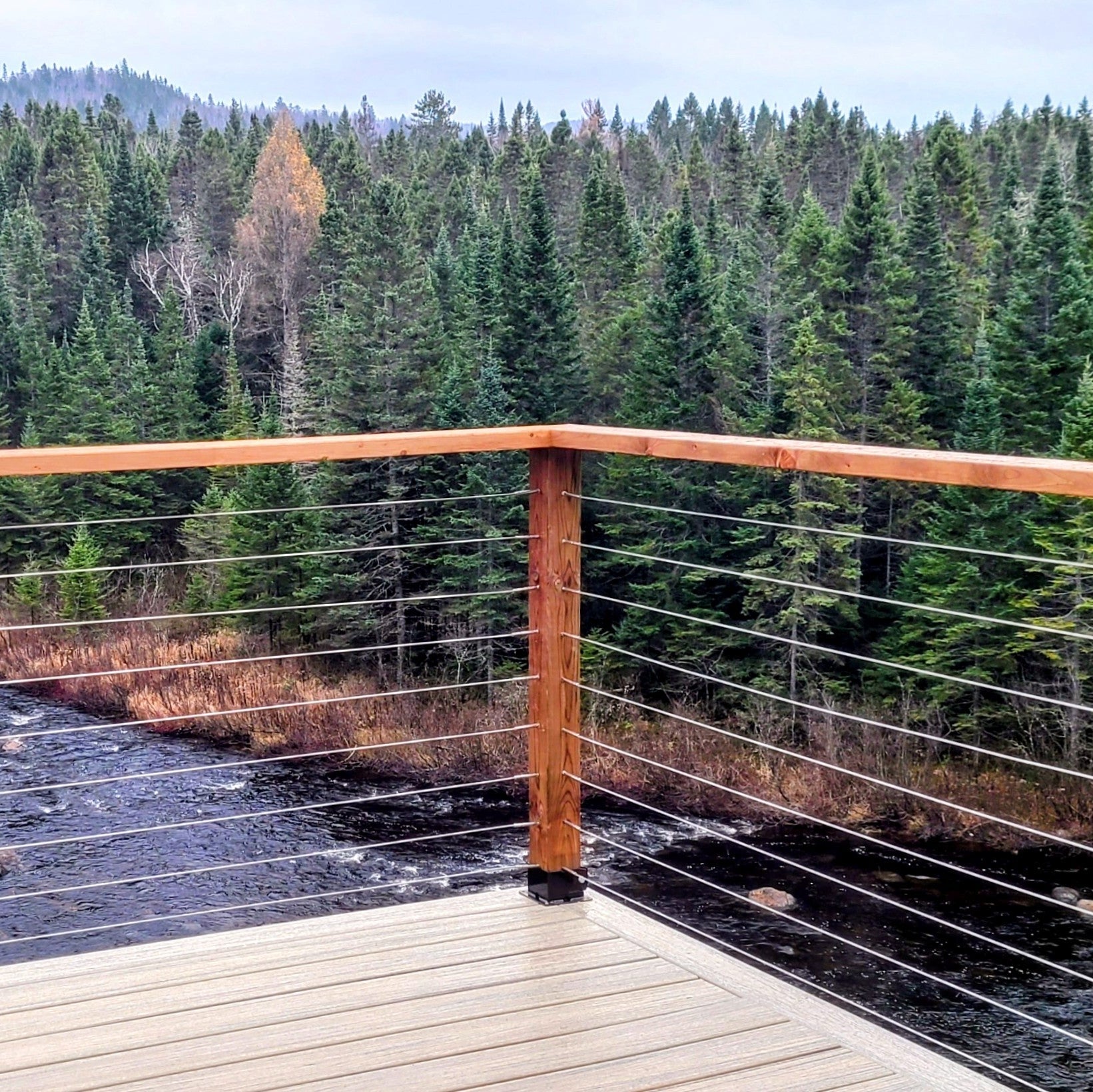 Marina Cable Railing System - I - Timber Post - Gauthier De LaPlante