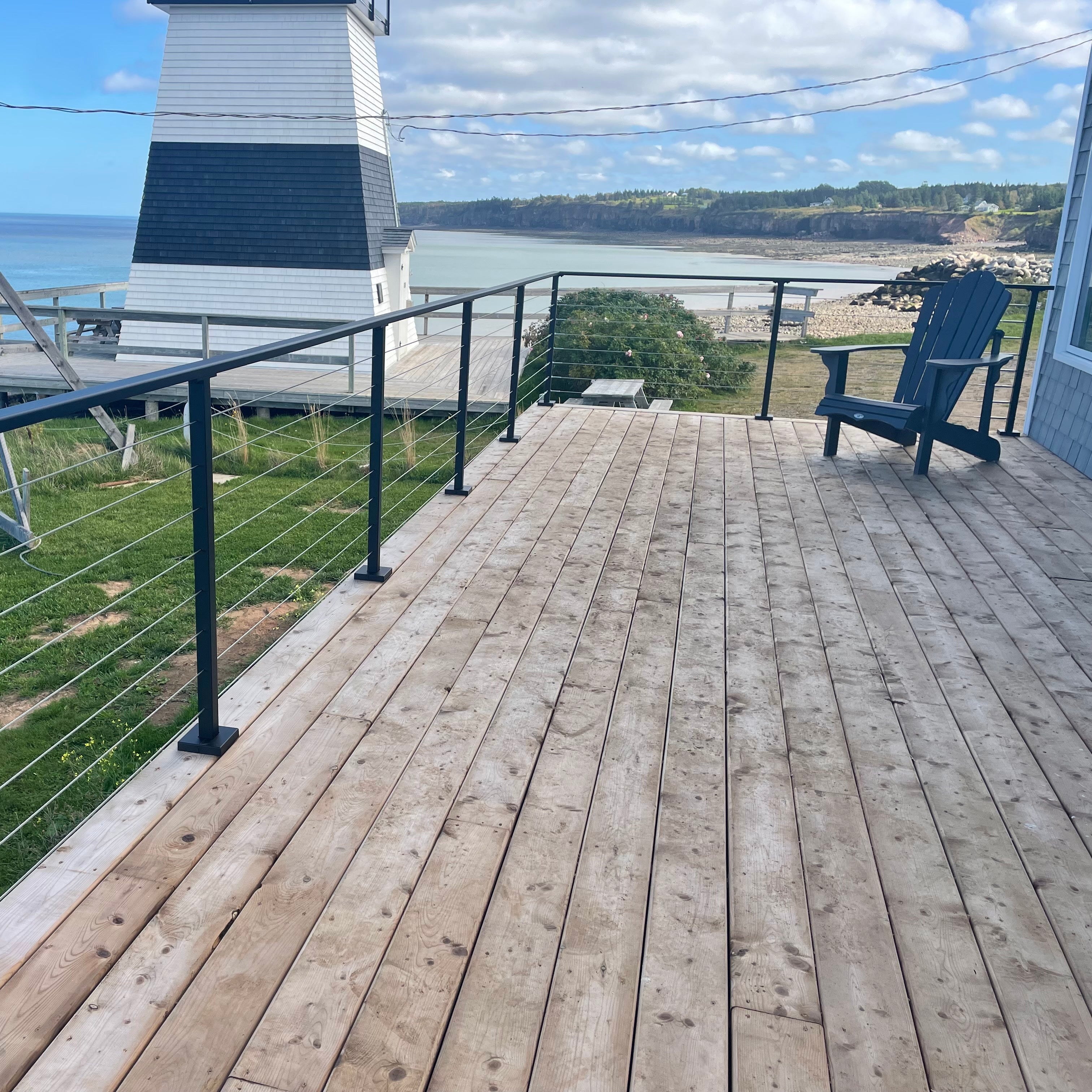 Nautica Cable Railing System - I – Metal Post - Gauthier De LaPlante
